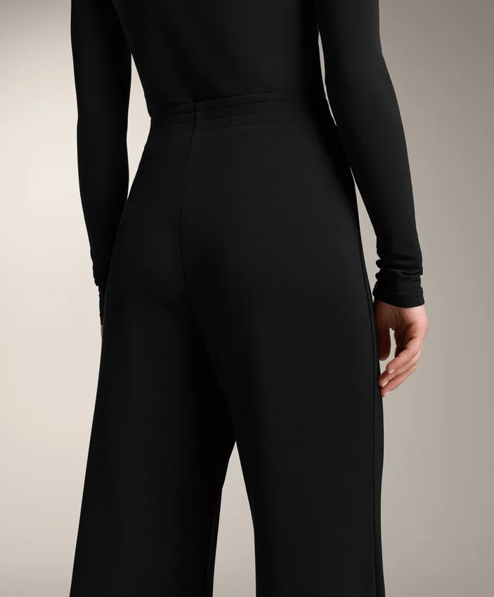 Pantaloni evazați din modal Soft Touch la atingere Pantaloni evazați din modal Soft Touch la atingere