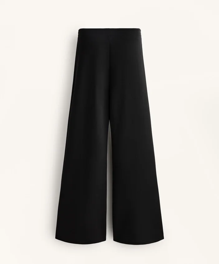 Pantaloni evazați din modal Soft Touch la atingere Pantaloni evazați din modal Soft Touch la atingere