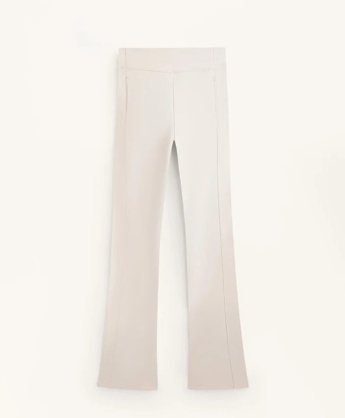 Pantaloni largi, cu talie înaltă, călduroși, cu buzunare Pantaloni largi, cu talie înaltă, călduroși, cu buzunare