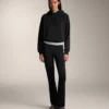 Pantaloni largi, cu talie înaltă, călduroși, cu buzunare Pantaloni largi, cu talie înaltă, călduroși, cu buzunare