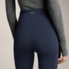 Pantaloni largi, cu talie înaltă, călduroși, cu buzunare Pantaloni largi, cu talie înaltă, călduroși, cu buzunare