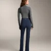 Pantaloni largi, cu talie înaltă, călduroși, cu buzunare Pantaloni largi, cu talie înaltă, călduroși, cu buzunare