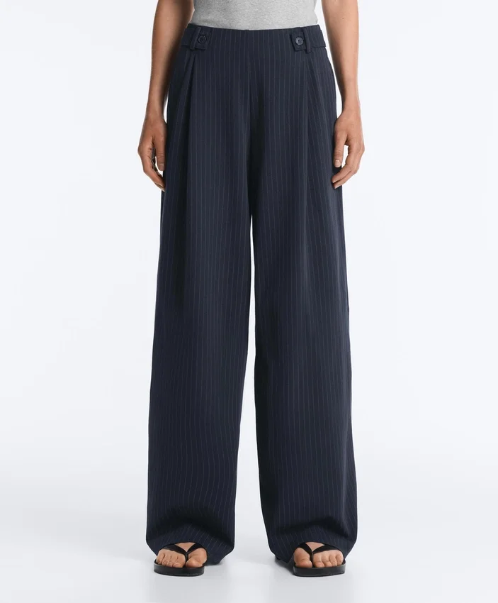 Pantaloni largi din bumbac piqué cu dungi Pantaloni largi din bumbac piqué cu dungi