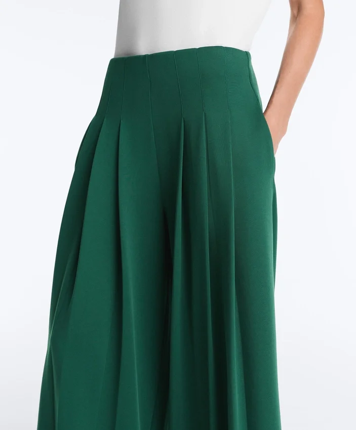 Pantaloni largi din bumbac piqué, cu pliuri Pantaloni largi din bumbac piqué, cu pliuri
