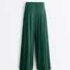 Pantaloni largi din bumbac piqué, cu pliuri Pantaloni largi din bumbac piqué, cu pliuri