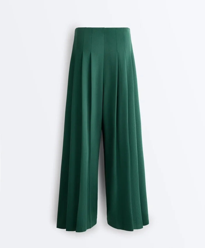 Pantaloni largi din bumbac piqué, cu pliuri Pantaloni largi din bumbac piqué, cu pliuri