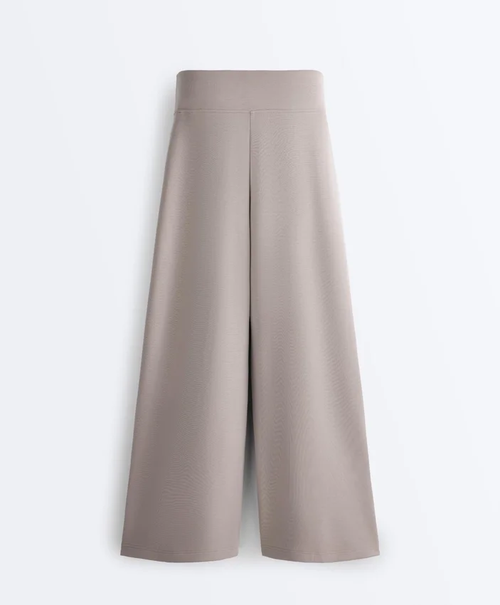 Pantaloni largi din modal, cu textură Soft Touch, cu detaliu tip corset Pantaloni largi din modal, cu textură Soft Touch, cu detaliu tip corset