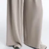 Pantaloni largi din modal, cu textură Soft Touch, cu detaliu tip corset Pantaloni largi din modal, cu textură Soft Touch, cu detaliu tip corset