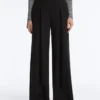 Pantaloni lungi cu croi larg, din modal Soft Touch și cu pliuri Pantaloni lungi cu croi larg, din modal Soft Touch și cu pliuri