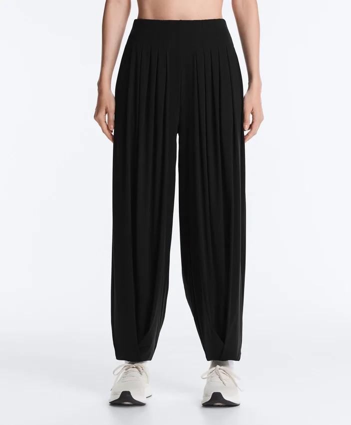 Pantaloni lungi de tip bloomer, Light Touch Pantaloni lungi de tip bloomer, Light Touch
