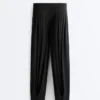 Pantaloni lungi de tip bloomer, Light Touch Pantaloni lungi de tip bloomer, Light Touch