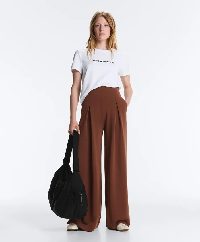 Pantaloni lungi din modal Soft Touch, cu detaliu plisat Pantaloni lungi din modal Soft Touch, cu detaliu plisat
