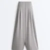 Pantaloni lungi plisați din modal Soft Touch Pantaloni lungi plisați din modal Soft Touch
