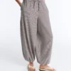Pantaloni maxi bloomer din amestec de lyocell cu imprimeu în carouri Pantaloni maxi bloomer din amestec de lyocell cu imprimeu în carouri