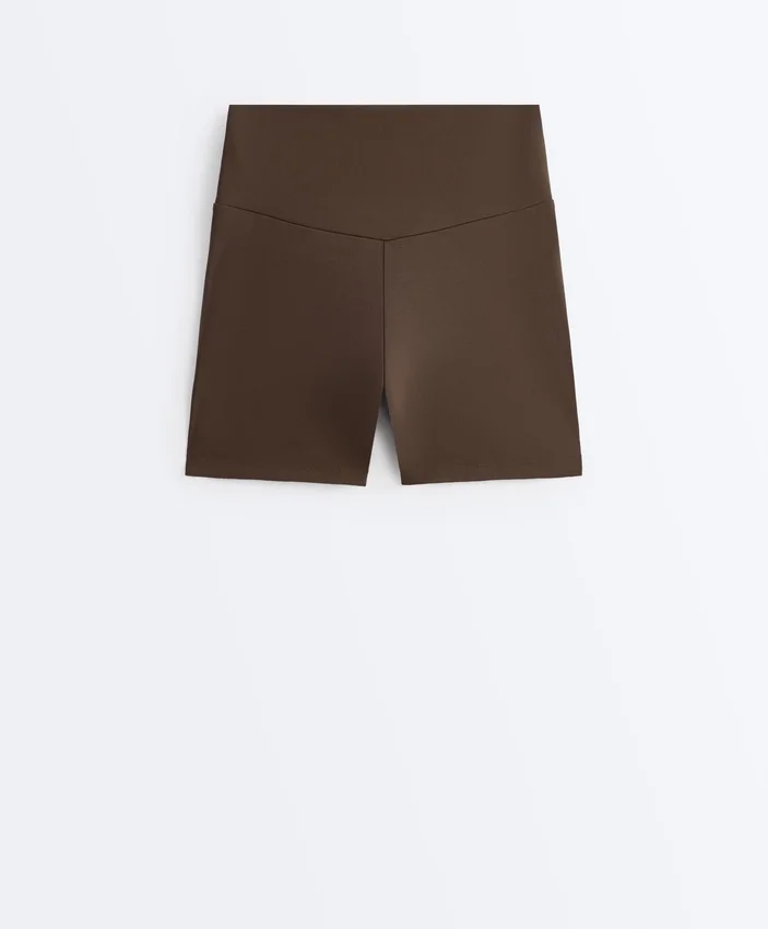 Pantaloni scurți Comfortlux cu talie înaltă de 10 cm Pantaloni scurți Comfortlux cu talie înaltă de 10 cm
