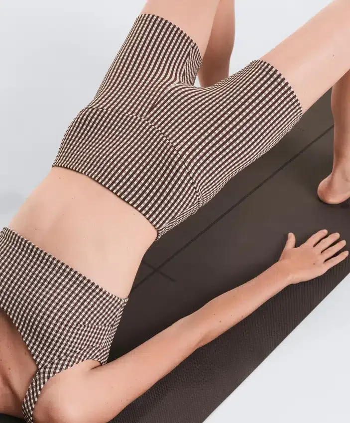Pantaloni scurți Comfortlux cu talie înaltă de 10 cm, cu imprimeu în carouri Pantaloni scurți Comfortlux cu talie înaltă de 10 cm, cu imprimeu în carouri