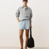 Pantaloni scurți cu dungi Pantaloni scurți cu dungi
