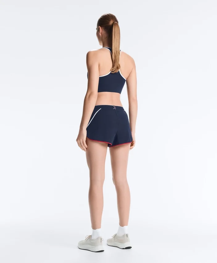Pantaloni scurți cu talie elastică Pantaloni scurți cu talie elastică
