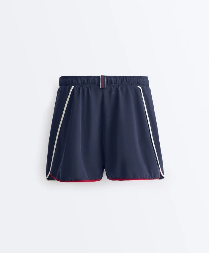 Pantaloni scurți cu talie elastică Pantaloni scurți cu talie elastică