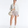 Pantaloni scurți cu talie înaltă, Compressive, de 10 cm, cu contrast Pantaloni scurți cu talie înaltă, Compressive, de 10 cm, cu contrast