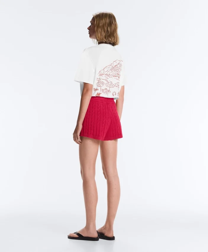 Pantaloni scurți din tricot spălat cu model împletit Pantaloni scurți din tricot spălat cu model împletit