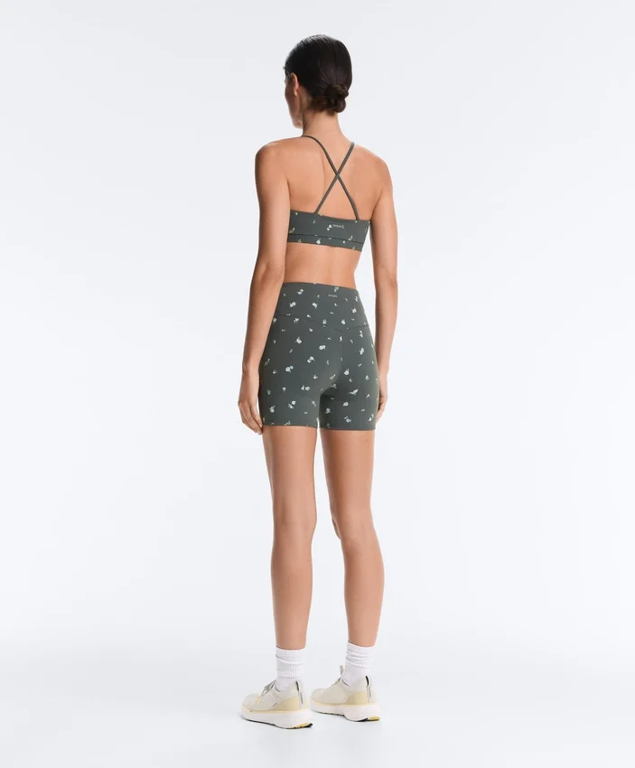 Pantaloni scurți Evermove cu talie înaltă de 10 cm și imprimeu floral Pantaloni scurți Evermove cu talie înaltă de 10 cm și imprimeu floral