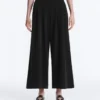 Pantaloni scurți Soft Touch cu croi larg, cu textură moale, din modal și cu pliuri Pantaloni scurți Soft Touch cu croi larg, cu textură moale, din modal și cu pliuri