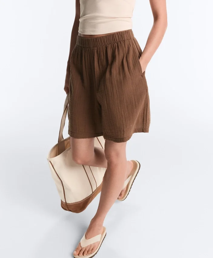 Pantaloni scurți tip bermuda din 100% bumbac Pantaloni scurți tip bermuda din 100% bumbac