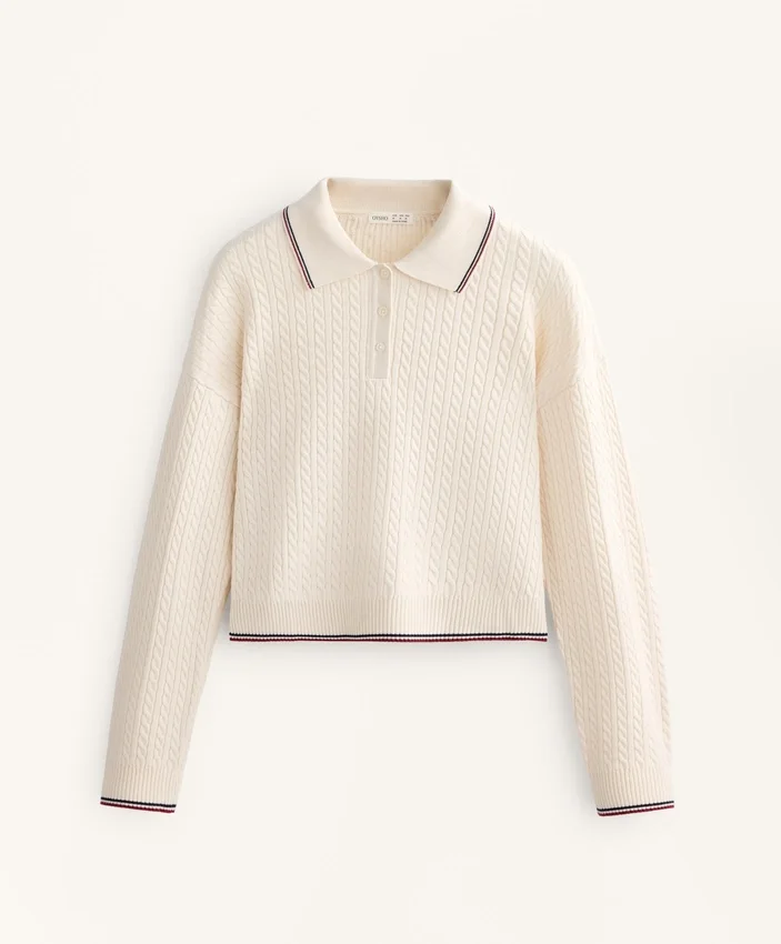 Pulover cu guler polo și tricotaj cu mini-cabluri Pulover cu guler polo și tricotaj cu mini-cabluri