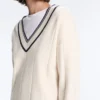 Pulover din tricot cu decolteu în V în culori contrastante Pulover din tricot cu decolteu în V în culori contrastante