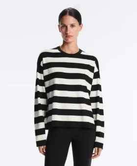 Pulover din tricot cu dungi Pulover din tricot cu dungi
