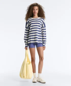 Pulover din tricot cu dungi Pulover din tricot cu dungi
