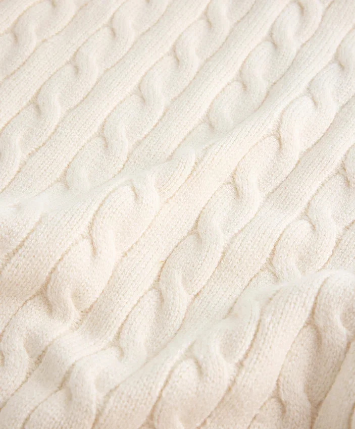 Pulover din tricot cu guler în V și mini-cabluri Pulover din tricot cu guler în V și mini-cabluri