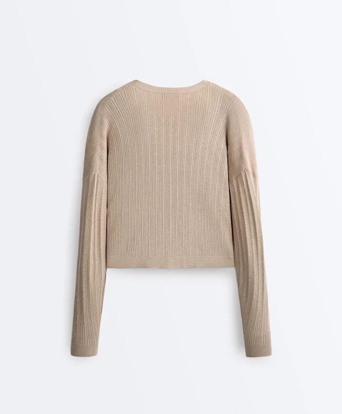 Pulover din tricot cu nervuri încrucișate Pulover din tricot cu nervuri încrucișate