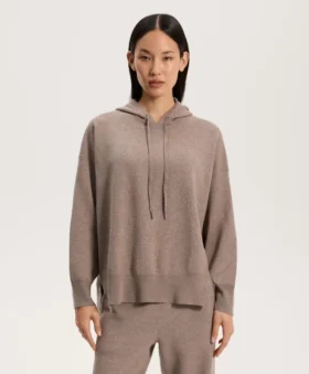 Pulover lung din tricot cu glugă Pulover lung din tricot cu glugă