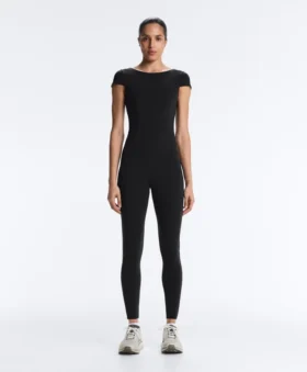 Salopetă lungă compresivă cu pantaloni scurți Salopetă lungă compresivă cu pantaloni scurți