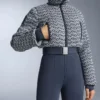 Salopeta Minardi Piume Ski rezistentă la apă, căptușită cu 80% puf și 20% pene Salopeta Minardi Piume Ski rezistentă la apă, căptușită cu 80% puf și 20% pene