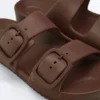 Sandale de plajă cu cataramă Sandale de plajă cu cataramă