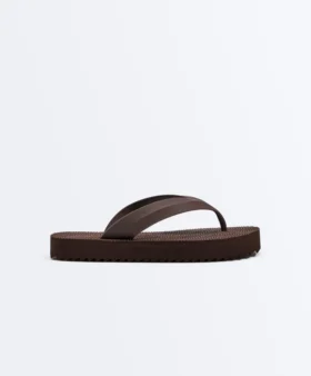 Sandale de plajă cu platformă texturată Sandale de plajă cu platformă texturată