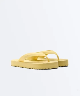 Sandale de plajă cu platformă texturată Sandale de plajă cu platformă texturată