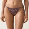 Slip de bikini cu acoperire medie, cu șnururi și țesătură smock Slip de bikini cu acoperire medie, cu șnururi și țesătură smock