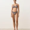 Slip de bikinis clasic cu dungi texturate Slip de bikinis clasic cu dungi texturate