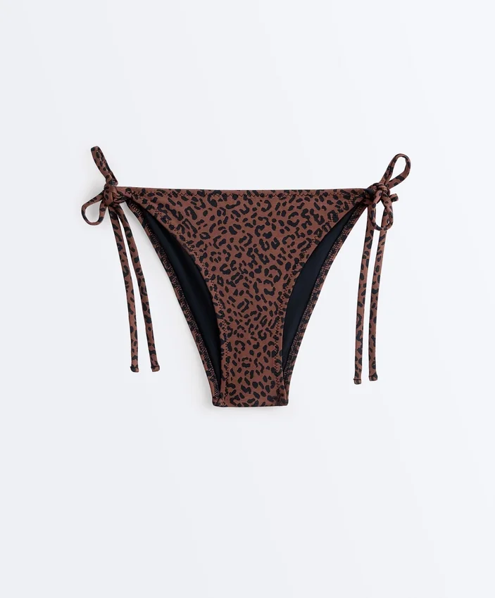 Slip de bikinis cu acoperire medie, imprimeu leopard și legături Slip de bikinis cu acoperire medie, imprimeu leopard și legături