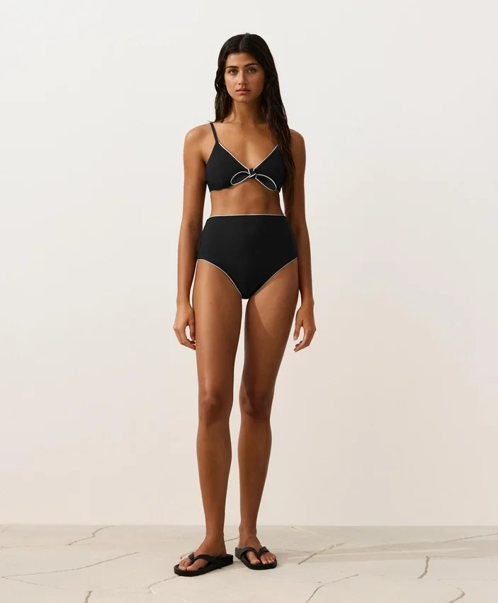 Slip de bikinis cu talie înaltă și bordură Slip de bikinis cu talie înaltă și bordură