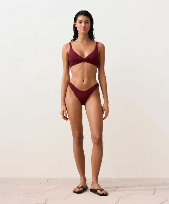Slipuri braziliene cu decupaj în U din țesătură jacquard cu mini-carouri Slipuri braziliene cu decupaj în U din țesătură jacquard cu mini-carouri