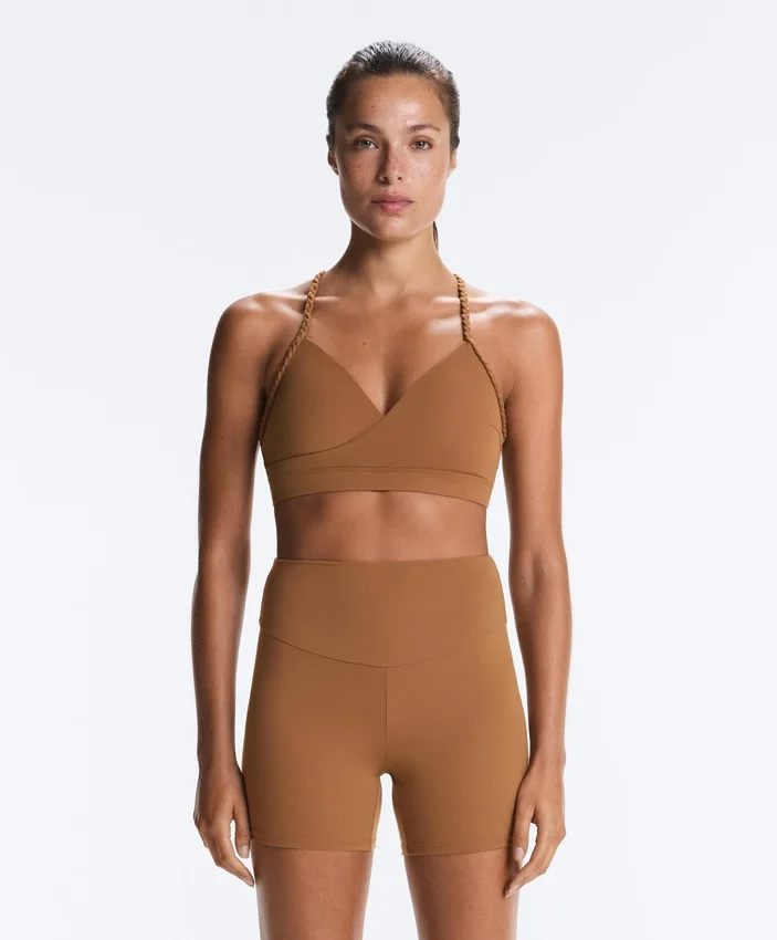 Sutien sport Comfortlux cu susținere medie și împletitură Sutien sport Comfortlux cu susținere medie și împletitură