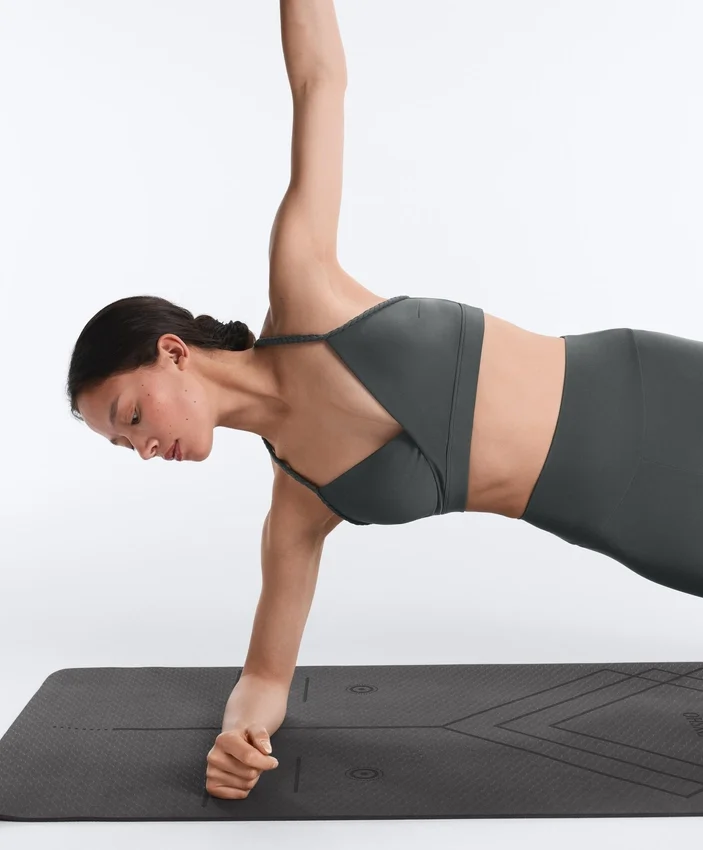 Sutien sport Comfortlux cu susținere medie și împletitură Sutien sport Comfortlux cu susținere medie și împletitură