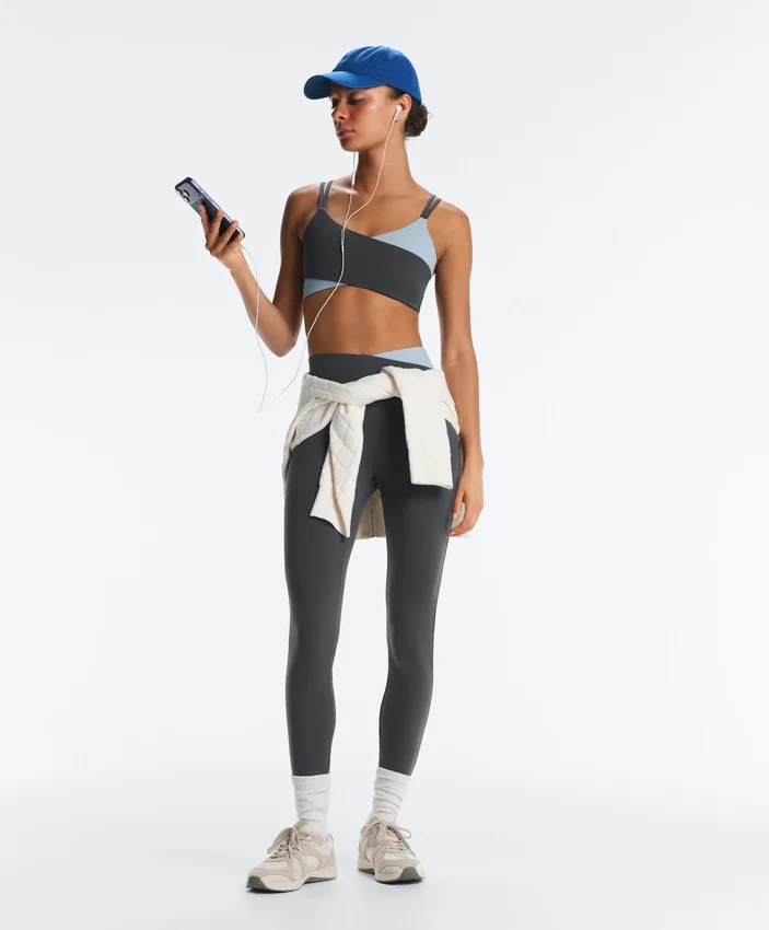 Sutiene sport Comfortlux cu susținere medie Sutiene sport Comfortlux cu susținere medie