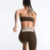 Sutiene sport Comfortlux cu susținere ușoară și bretele încrucișate Sutiene sport Comfortlux cu susținere ușoară și bretele încrucișate
