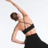 Sutiene sport Comfortlux cu susținere ușoară și bretele încrucișate Sutiene sport Comfortlux cu susținere ușoară și bretele încrucișate